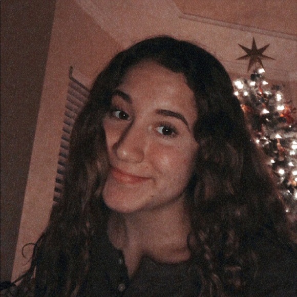 Meet your Posher, Bella - Picture 1 of 1